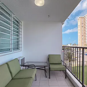 https://playa-azul-ii-apt-408.top-hotels-puertorico.com