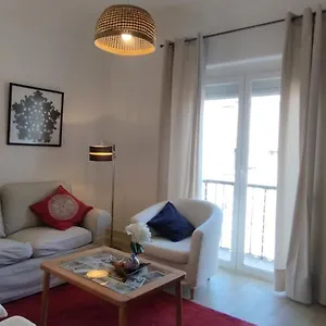 Charming Family Apartment Lissabon